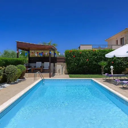Luxury Coral Bay Shanta 3 Bedroom Distant Sea Views Location Villa *